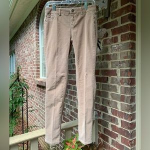British Khaki Women’s Corduroy Skinny Pants, Size 6